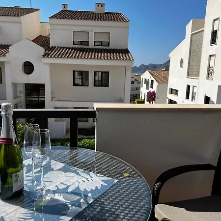 Piso Alcosta Piteras Apartment