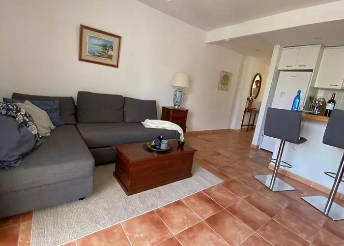 Piso Alcosta Piteras